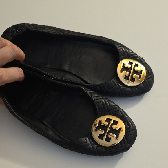 Tory Burch Shoes - Tory Burch Black Quilted Leather Detail